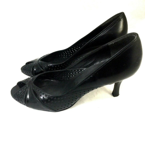 Stuart Weitzman Pump Black Perforated Leather Peep - Picture 5 of 8